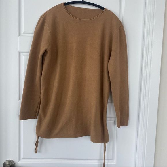 Sweaters - MADE IN ITALY. Brown sweater